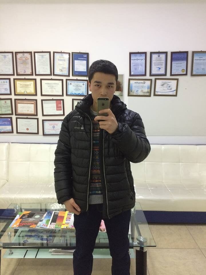  11672292  Muratov, 31 ,    