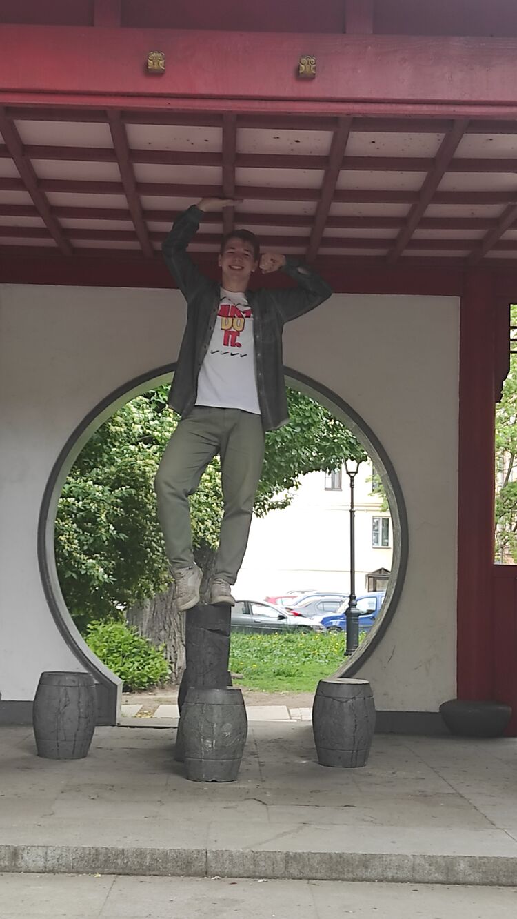  26926392  , 22 ,    -