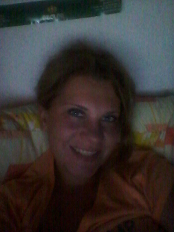  ,   Katya Minsk, 37 ,   ,   , c 