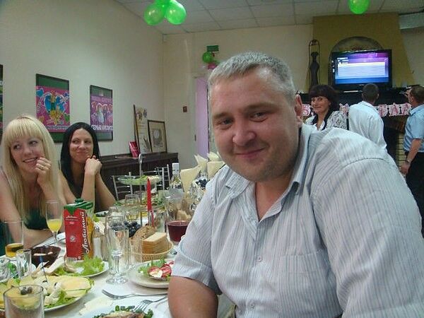  ,   Serzh, 48 ,     , c 