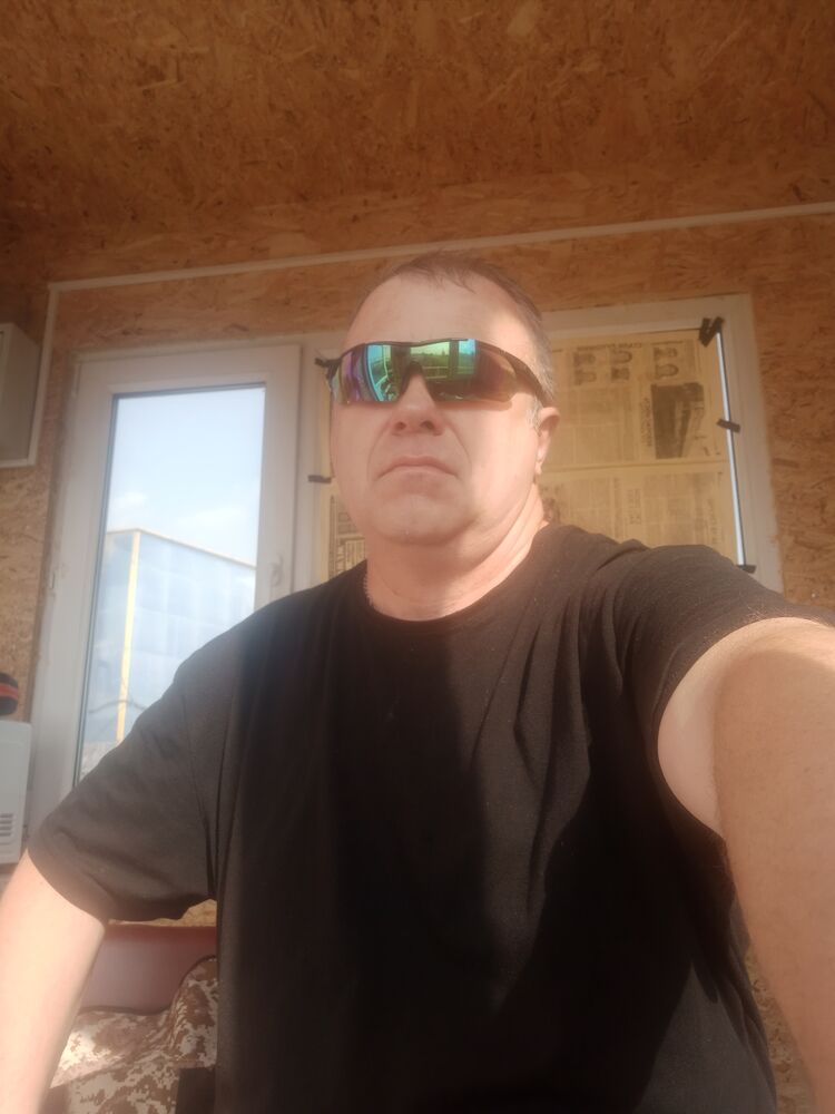  36555012  , 52 ,    