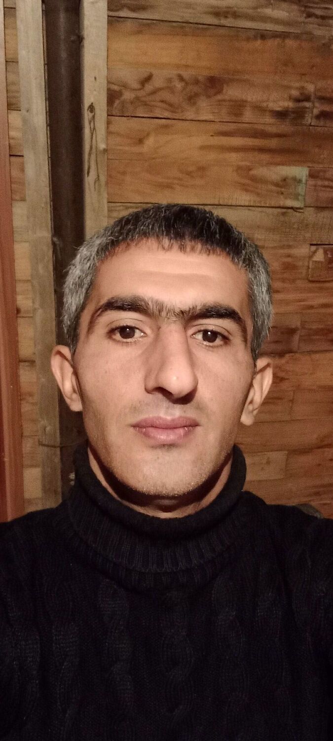  45777482  Murad, 41 ,    