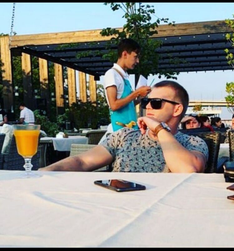 ���� 27828012 ������� ��������, 32 ����, ���� ���������� � ������