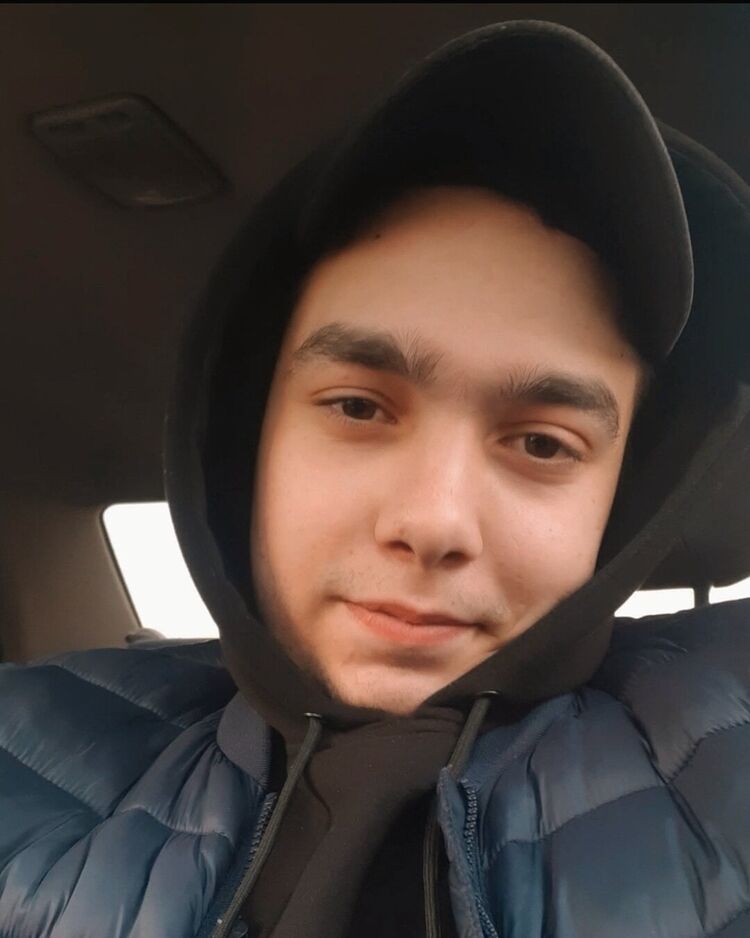  28861342  Anar, 26 ,    