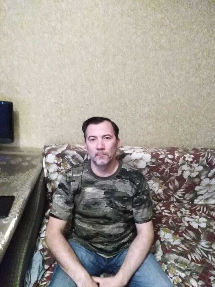  21260732  , 49 ,    