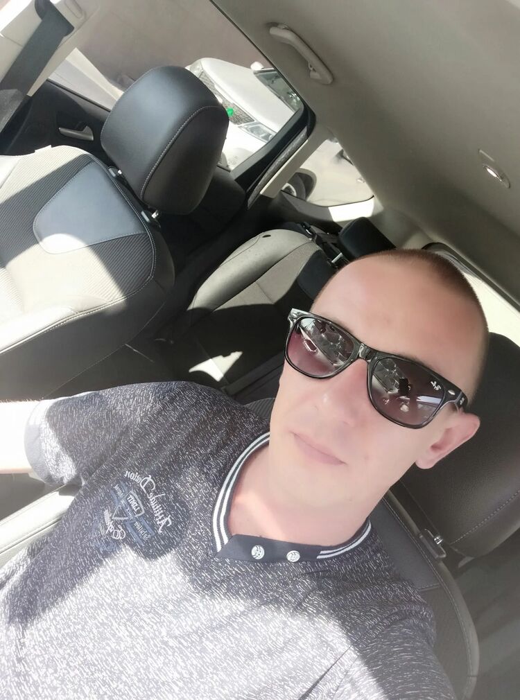  42800862  , 34 ,    