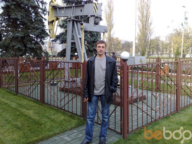  ,   Stas, 46 ,  