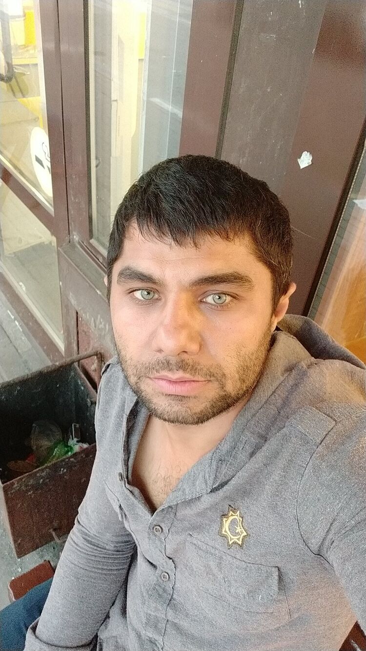  31100832  , 37 ,    