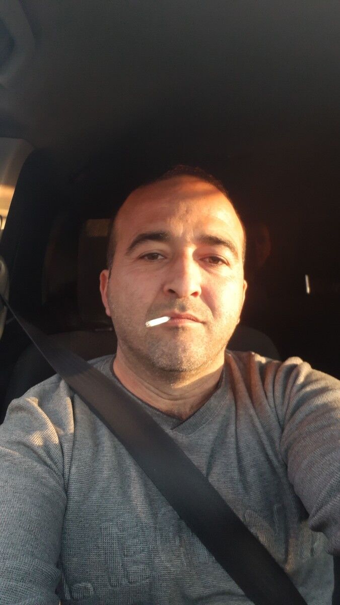  15736872  Yasar, 43 ,    