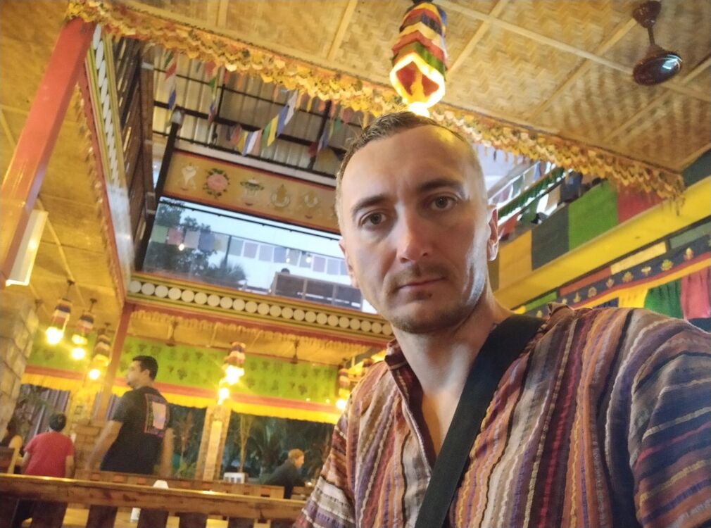  Phuket,   Viktor, 37 ,   ,   , c 