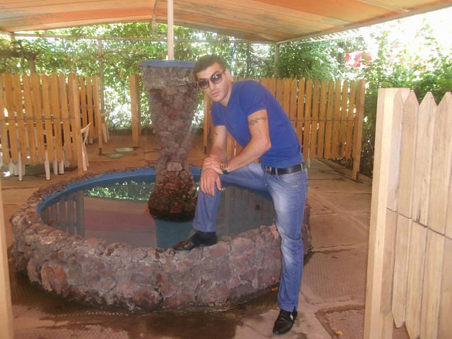  4148812  Special man, 40 ,    