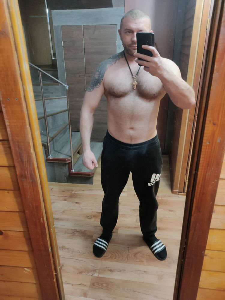  28877382  , 40 ,    