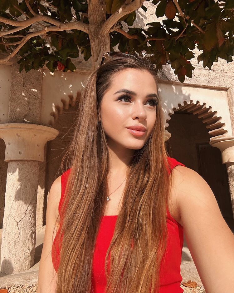  ,   Victoria, 23 ,   ,   