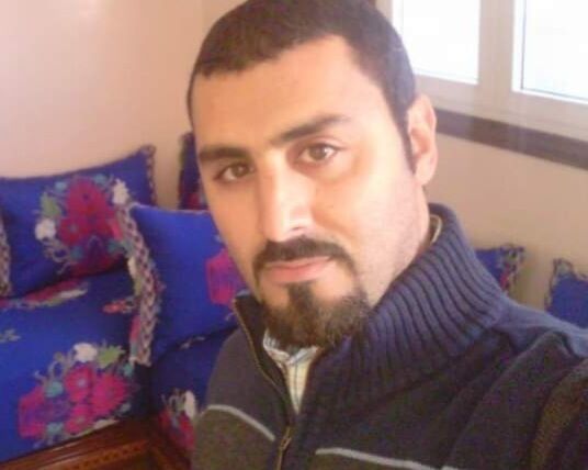  46324702  Simohamed, 44 ,    