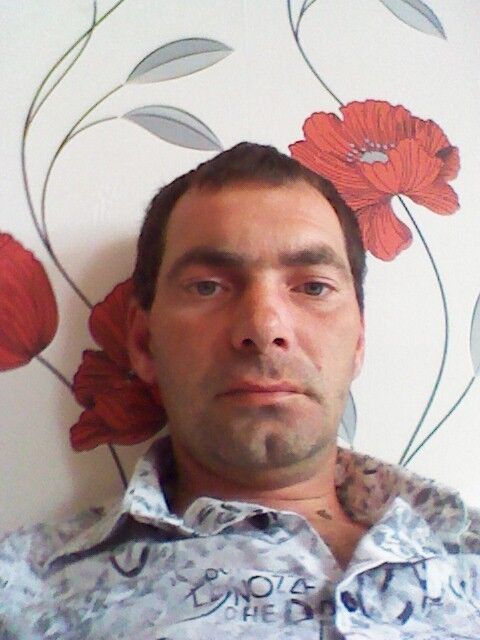  8597672  , 42 ,    