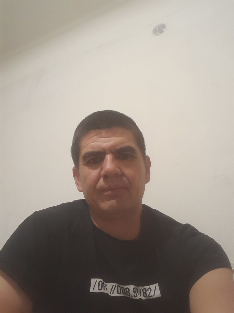  48322792  , 42 ,    