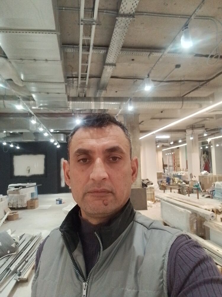  48755222  Ruziboev, 45 ,    -