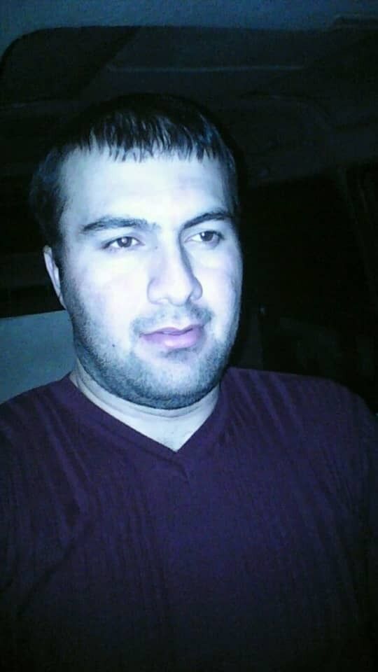  48389922  , 37 ,    