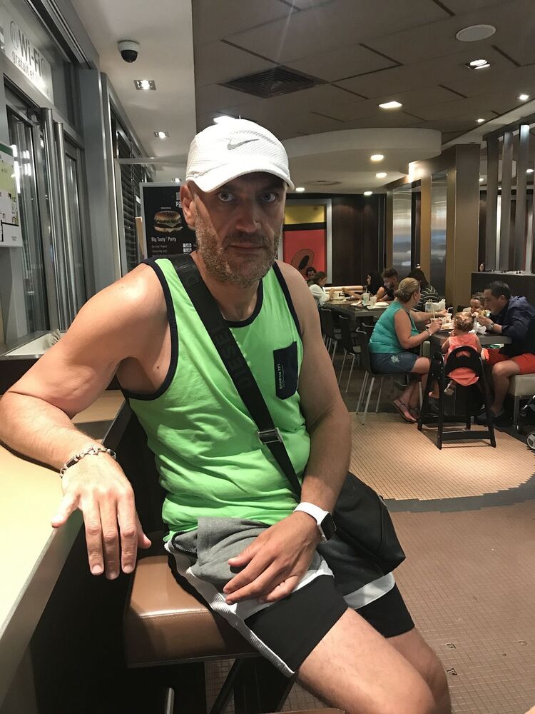  39879752  Faycal, 48 ,    Algiers