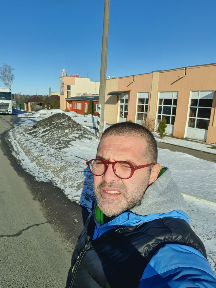  46513412  Sergej, 45 ,    