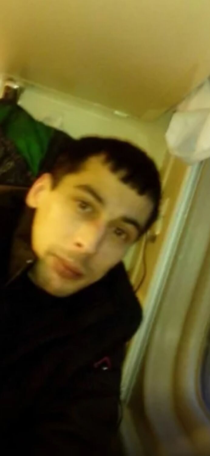  34289162  Ruslan, 39 ,    