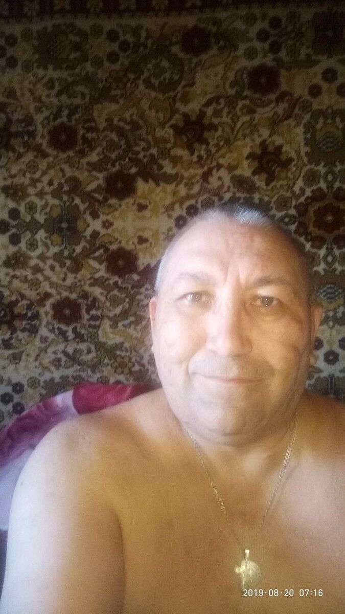  18824902  Sergei, 56 ,    