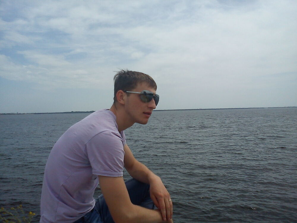  ,   Andrey, 33 ,   