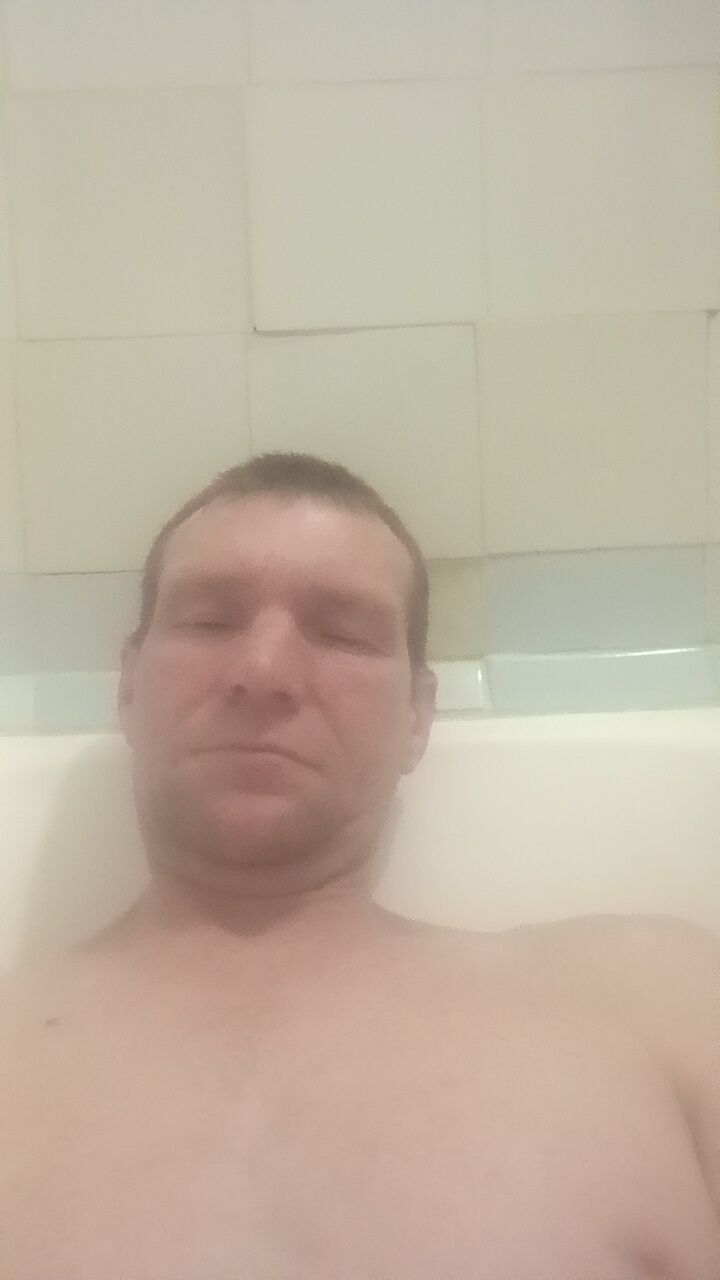  48880752  , 47 ,    