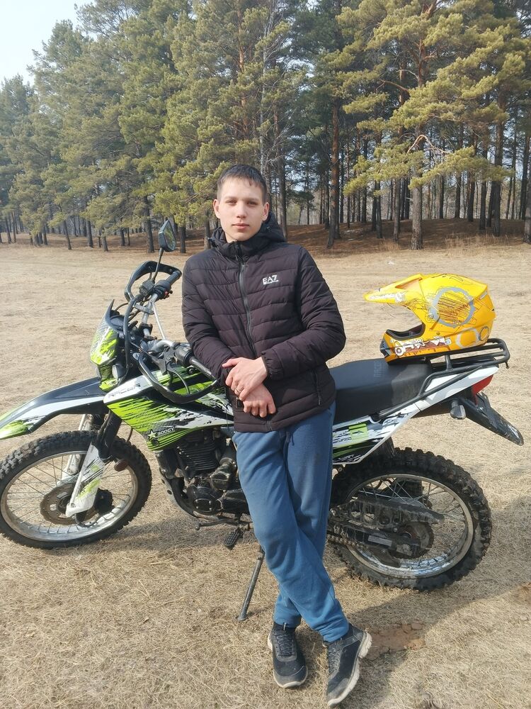  41428072  , 19 ,    -