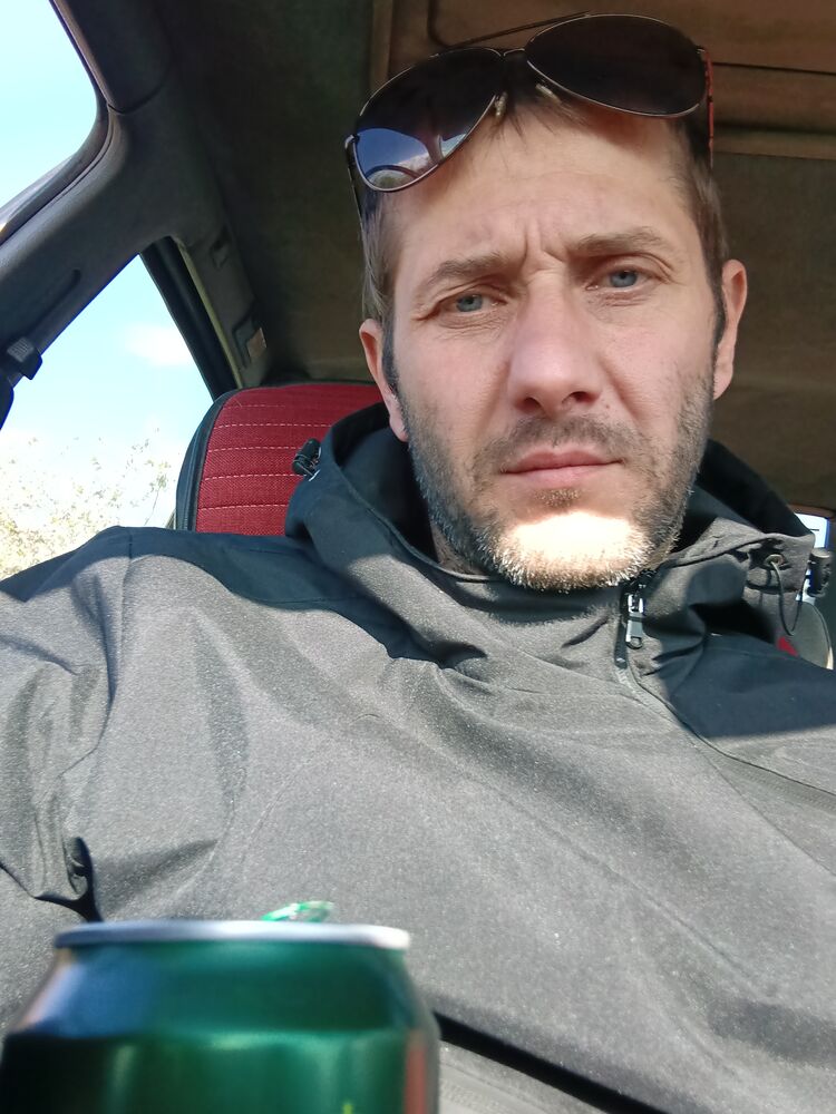  43885422  , 38 ,    
