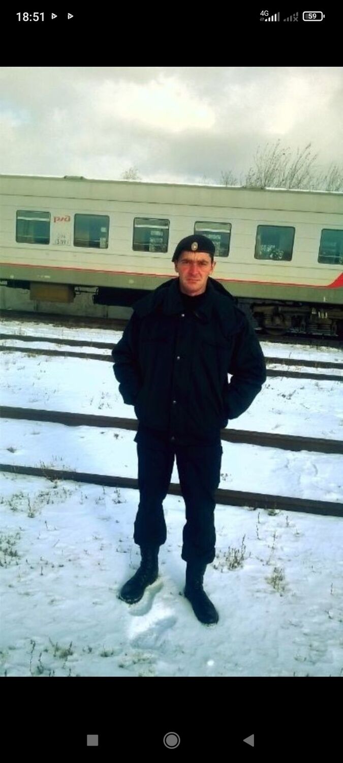  48069412  , 42 ,    
