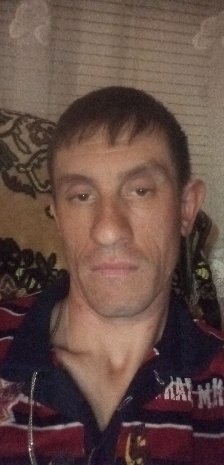  44860822  , 37 ,    
