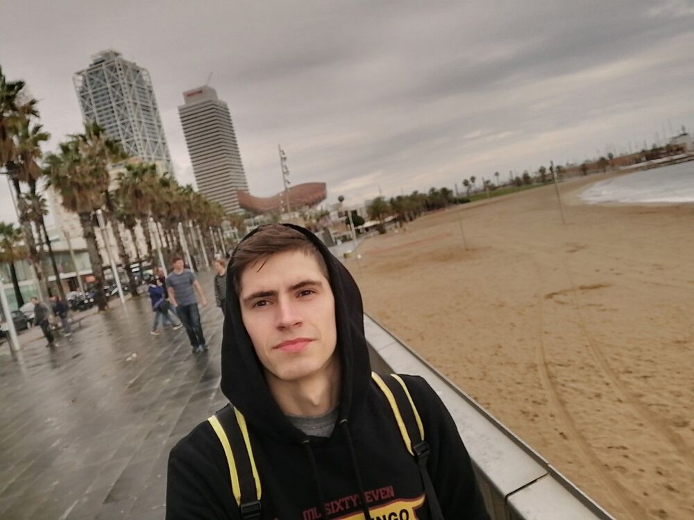  18847962  Nick, 30 ,    