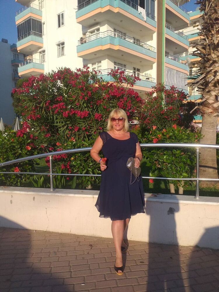  30211722  TAMARA, 48 ,    Bertem