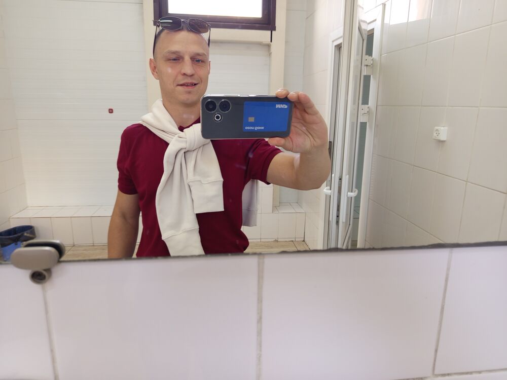  53610032  Arturio, 35 ,    