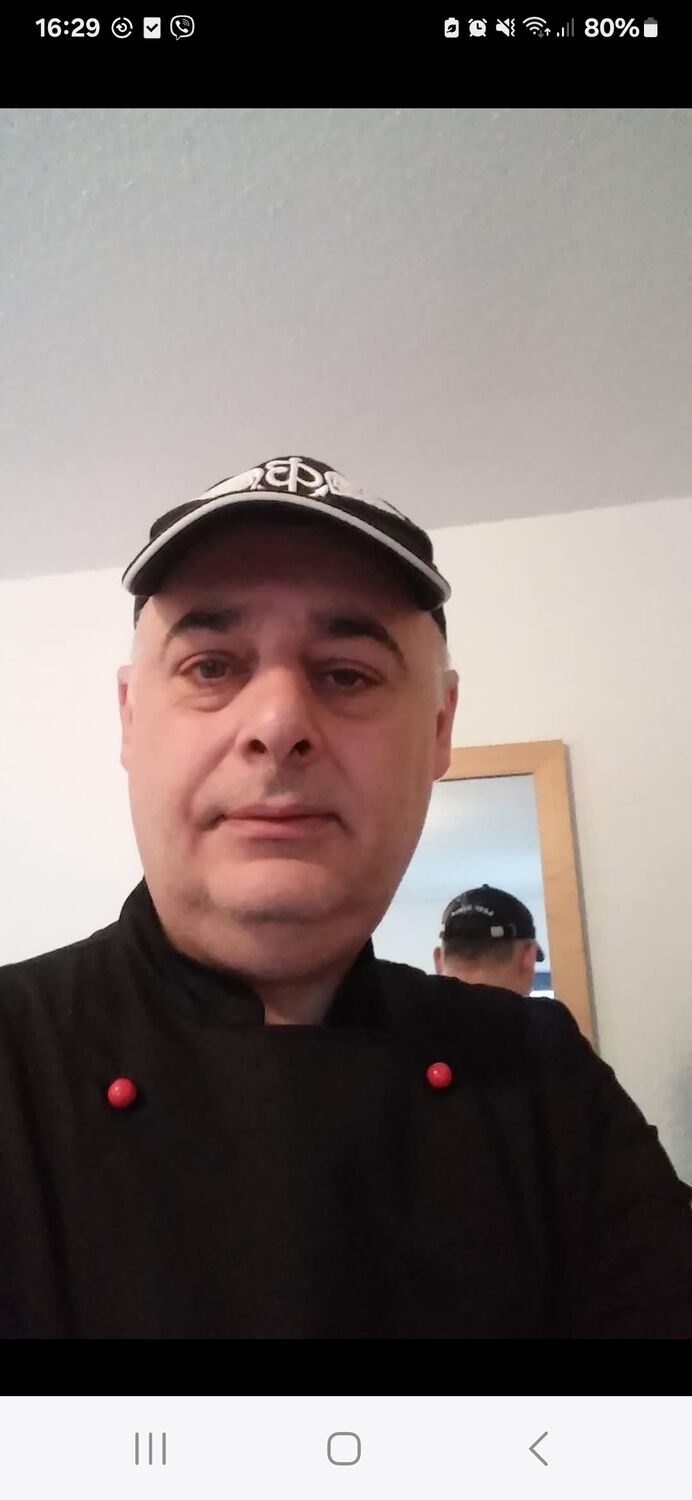  53557792  ARIS, 60 ,    Kiel