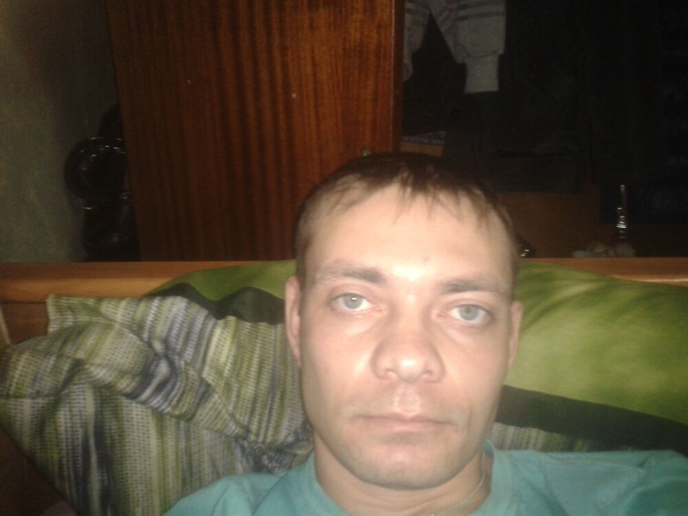  6714662  Artur, 37 ,    