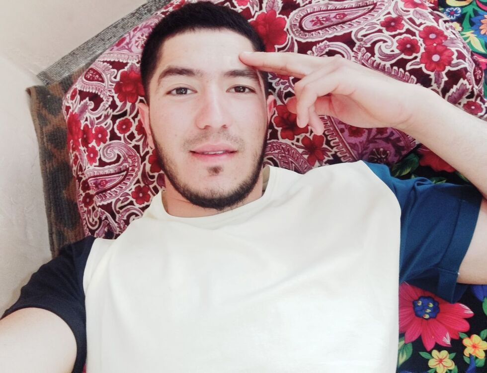  35260922  Muxammadjon, 25 ,    
