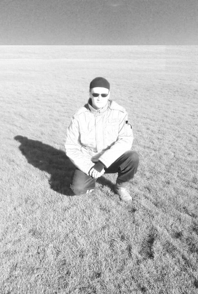  53056372  , 39 ,    