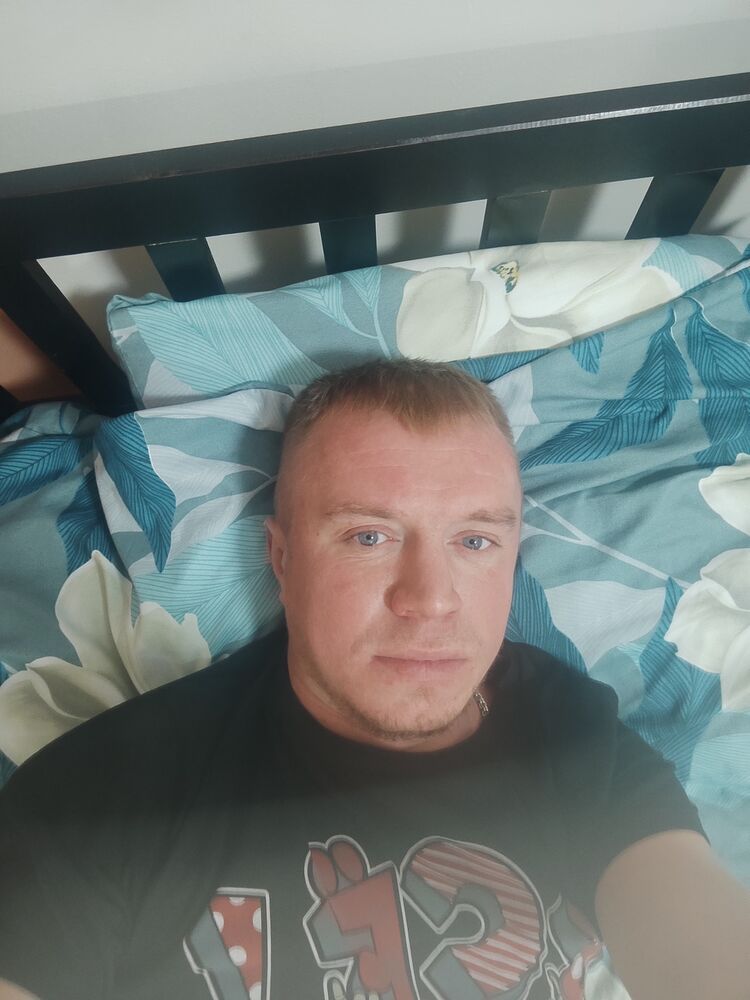  47252452  , 33 ,    