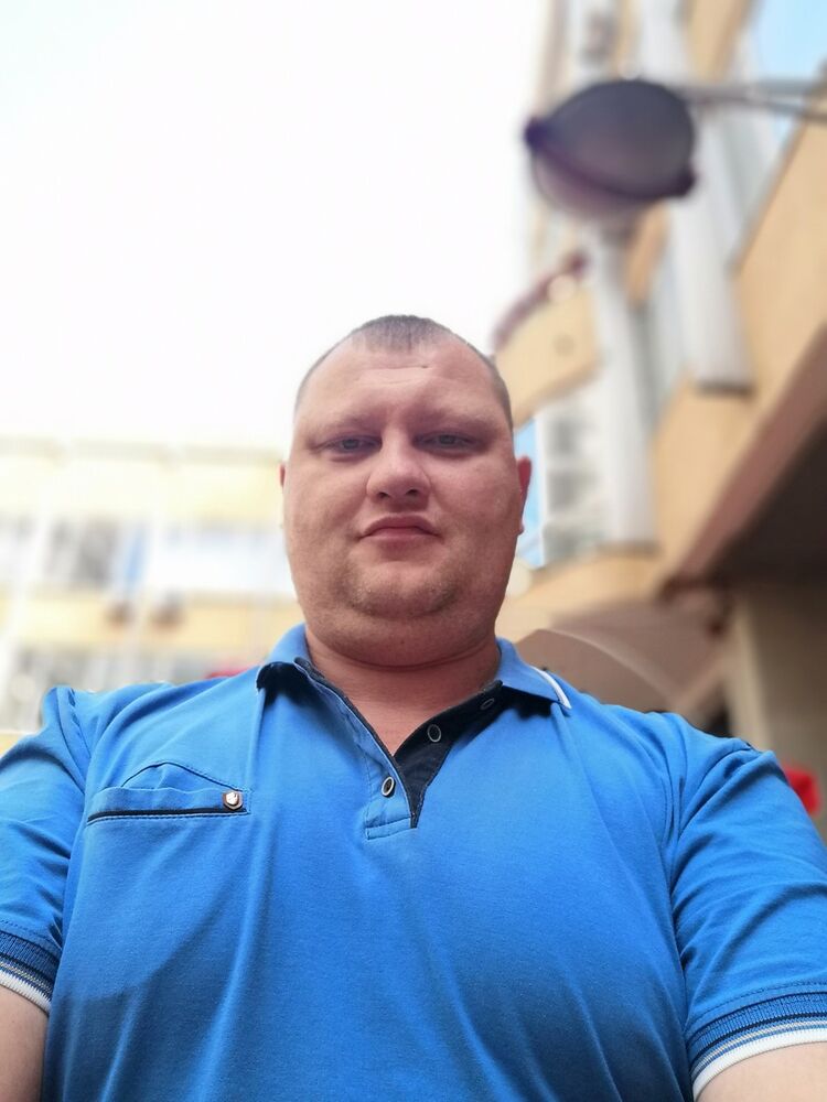  ,   Sergei, 40 ,   ,   , c 
