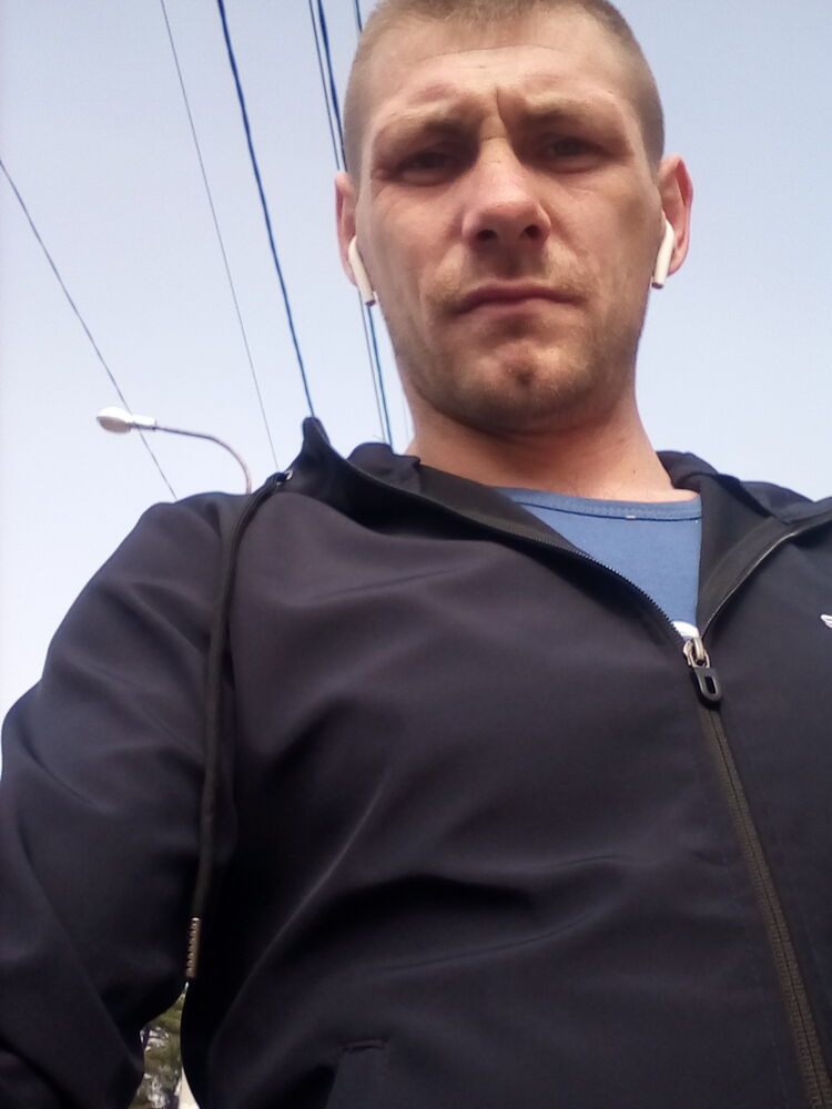  34144652  , 32 ,    