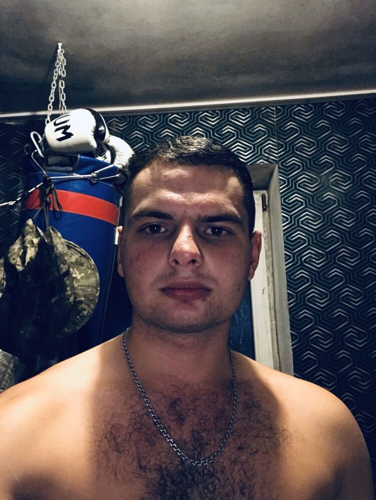  44264982  , 25 ,    