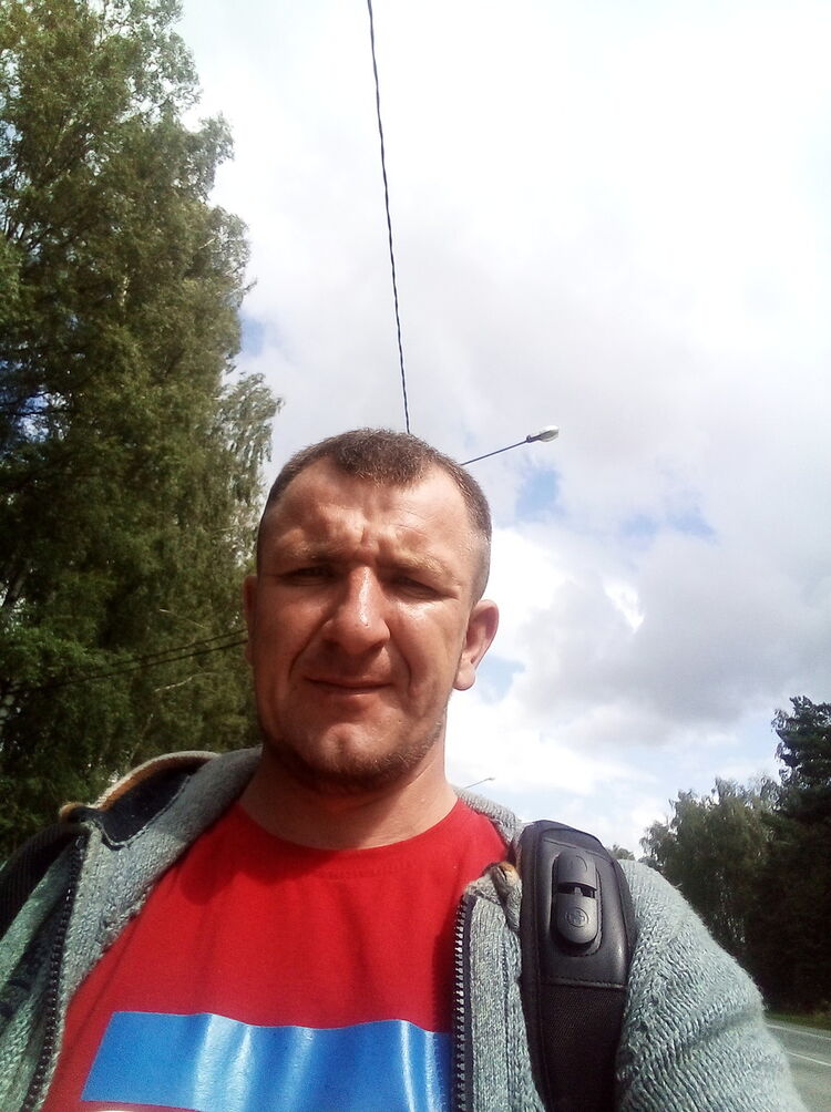  18322172  , 39 ,    -