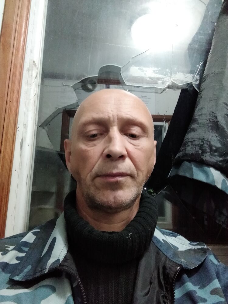  38410332  , 53 ,    