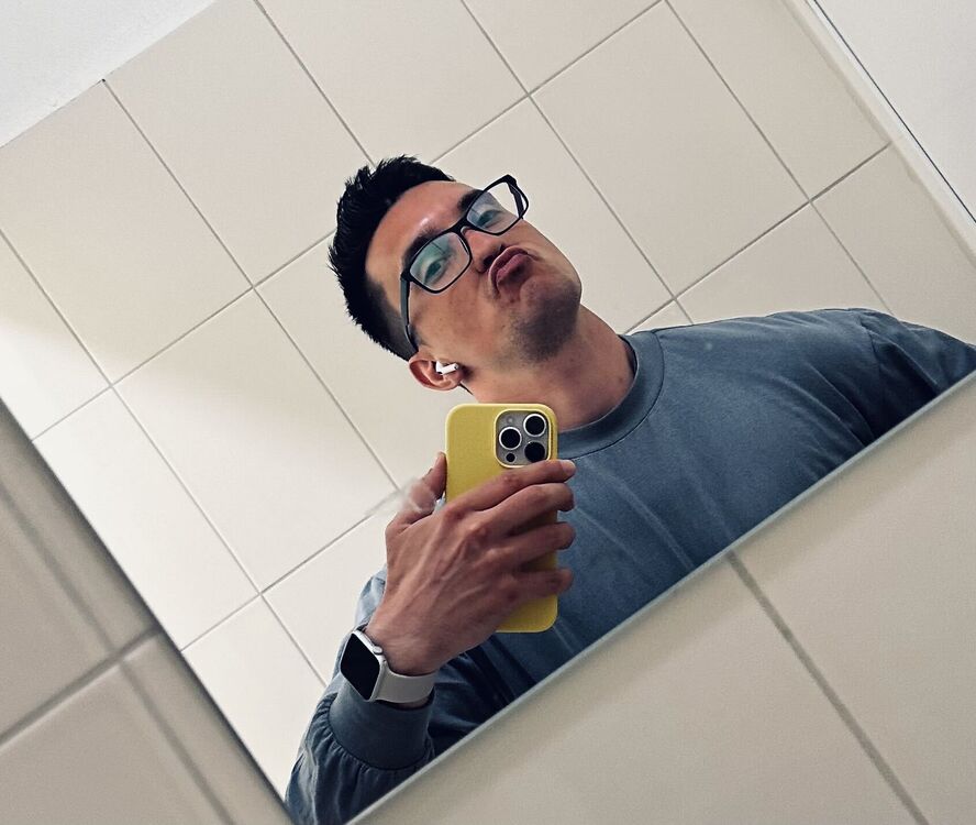  52915832  , 27 ,    