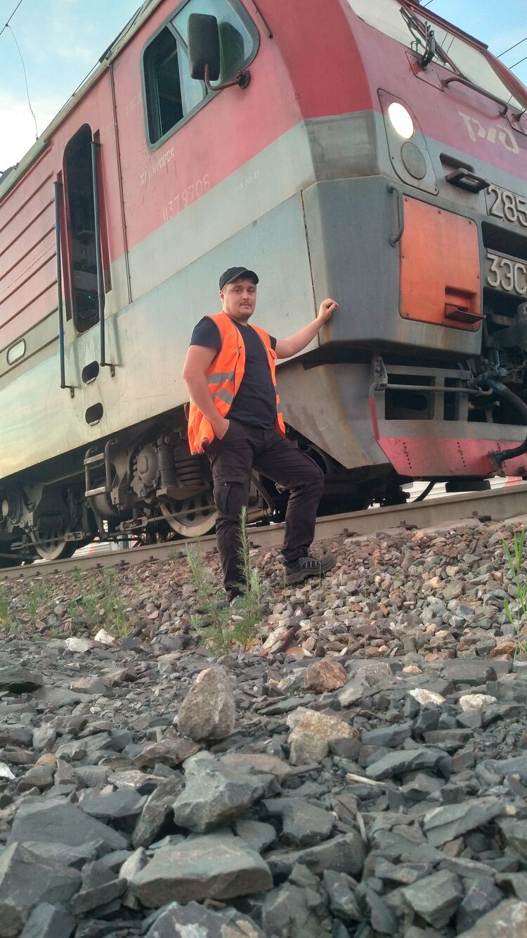  35001752  , 32 ,    