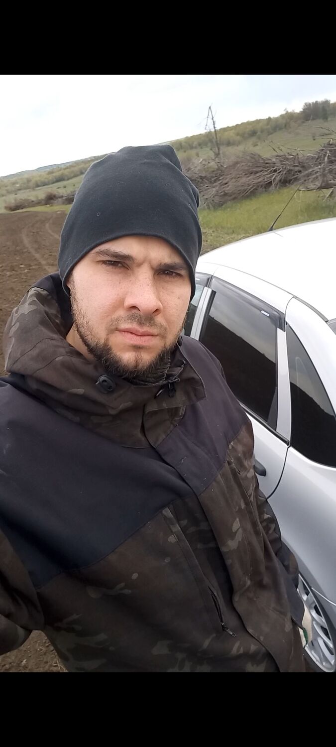  ,   Konstantin, 31 ,   ,   
