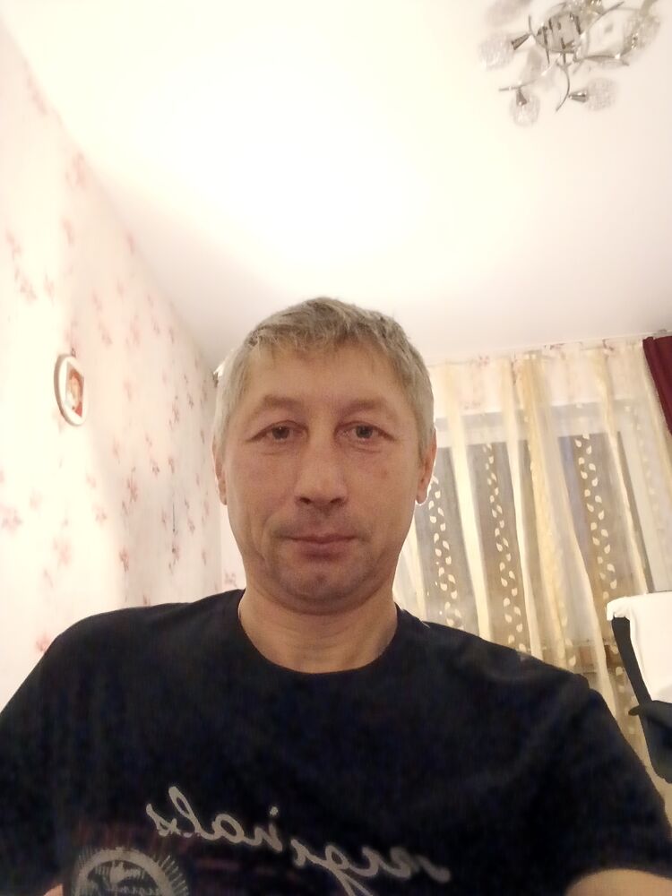  41689332  , 49 ,    