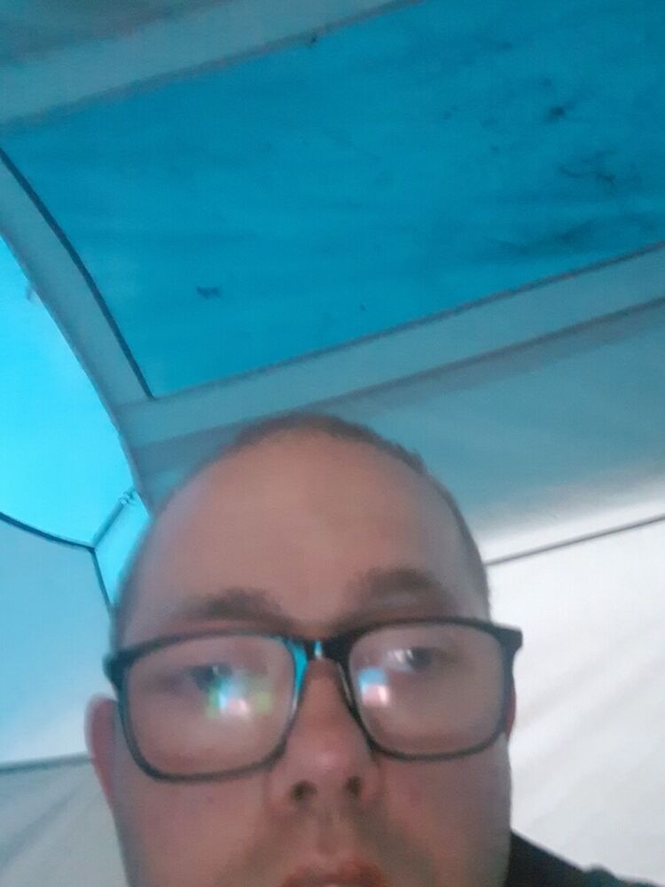 20256362  Martin, 30 ,    's-Heerenberg